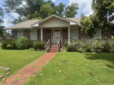 1616 S Cherry St, Pine Bluff, AR 71601