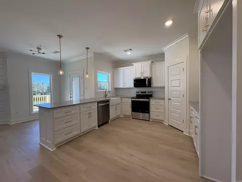 Kitchen - 2 Silverleaf Cv # -B, Greenbrier, AR 72058 photo 1 of 2