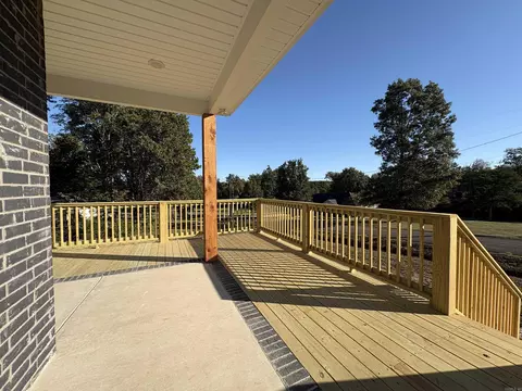 Exterior - 2 Silverleaf Cv # -B, Greenbrier, AR 72058 photo 4 of 7