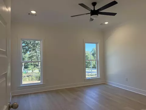 Bedroom - 2 Silverleaf Cv # -B, Greenbrier, AR 72058 photo 2 of 3