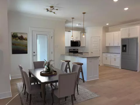 Dining - 2 Silverleaf Cv # -B, Greenbrier, AR 72058 photo 1 of 1