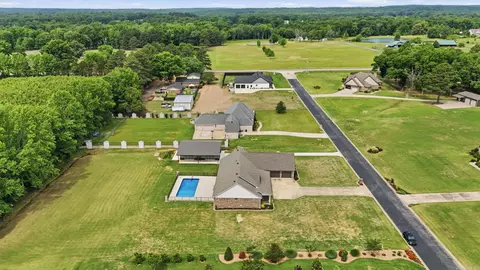 View/Area - 106 W End St, Beebe, AR 72012 photo 3 of 3