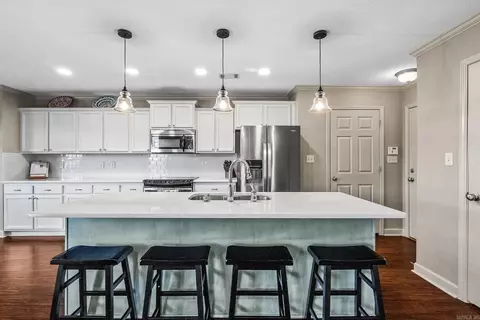 Kitchen - 170 Four Winds, Conway, AR 72034 photo 1 of 5