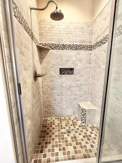 Bath - 27 Berry Patch Dr, Cabot, AR 72023 photo 6 of 12
