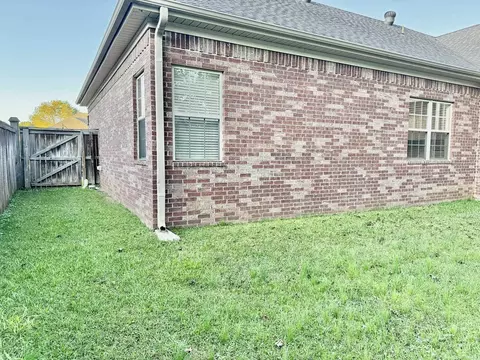 Exterior - 27 Berry Patch Dr, Cabot, AR 72023 photo 8 of 11