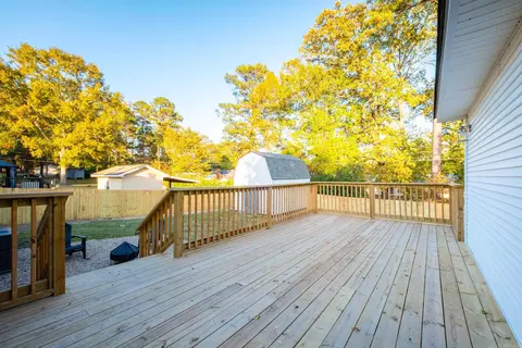 Exterior - 403 Wanda Ln, Benton, AR 72015 photo 3 of 10