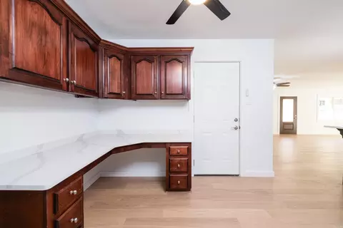 Entry Way - 403 Wanda Ln, Benton, AR 72015 photo 1 of 1