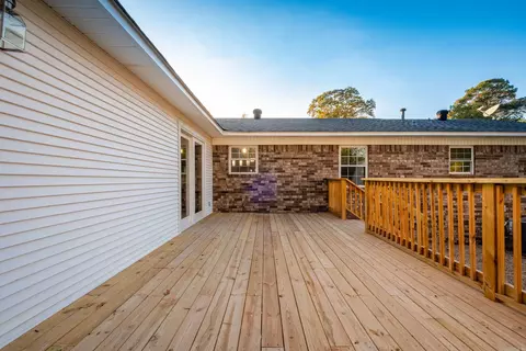 Exterior - 403 Wanda Ln, Benton, AR 72015 photo 10 of 10
