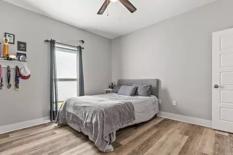 Bedroom - 25 Canten Cv, Greenbrier, AR 72058 photo 4 of 5