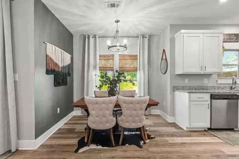 Dining - 25 Canten Cv, Greenbrier, AR 72058 photo 1 of 4