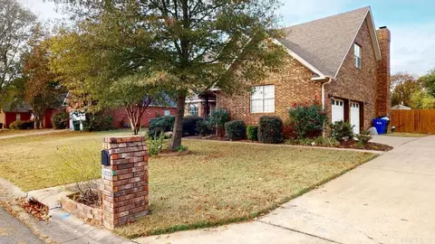 Exterior - 3020 Ashley Dr, Conway, AR 72034 photo 3 of 4