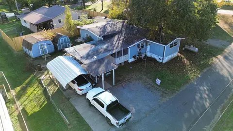 2 Pine St, Conway, AR 72032 photo 1