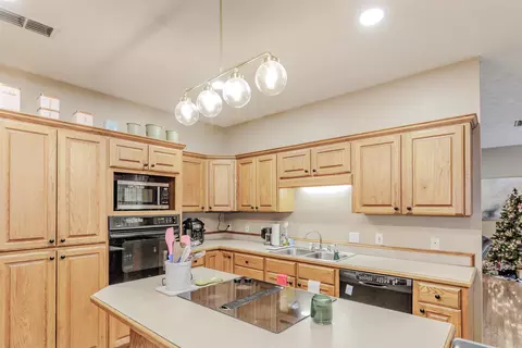 Kitchen - 18 Pine Valley Loop, Perryville, AR 72126 photo 2 of 5