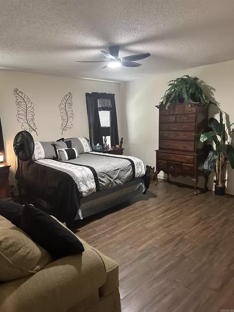 Bedroom - 27 Pointer Dr, Little Rock, AR 72202 photo 3 of 3