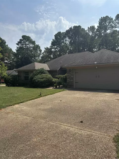 Exterior - 27 Pointer Dr, Little Rock, AR 72202 photo 3 of 11