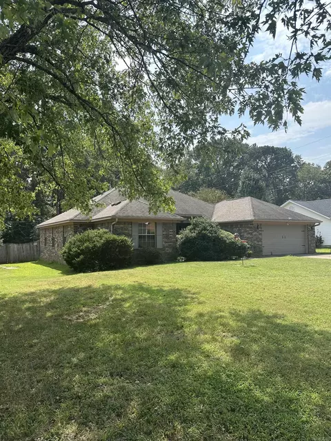 Exterior - 27 Pointer Dr, Little Rock, AR 72202 photo 2 of 11