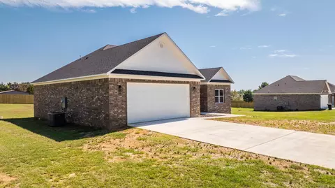 Exterior - 26 High Pt, Greenbrier, AR 72058 photo 7 of 13