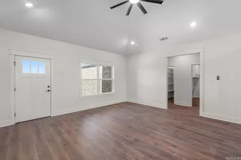 Living - 26 High Pt, Greenbrier, AR 72058 photo 1 of 1