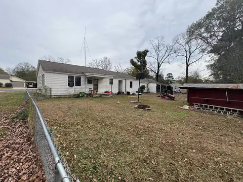 1024 Toler, Malvern, AR 72104 photo 3