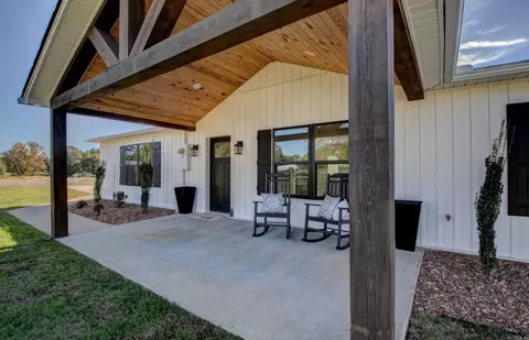 15 Conrad Dr, Higden, AR 72067
