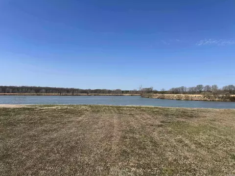 995 Mound View Dr, England, AR 72046 photo 2