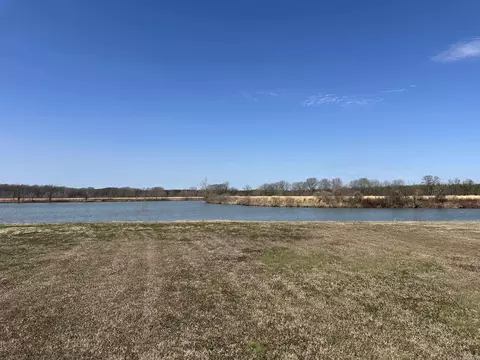 995 Mound View Dr, England, AR 72046