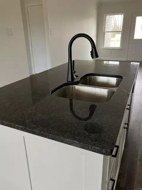 Kitchen - 204 S Apple St, Beebe, AR 72012 photo 2 of 4