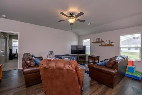 125 Sunland Dr, Beebe, AR 72012 photo 4