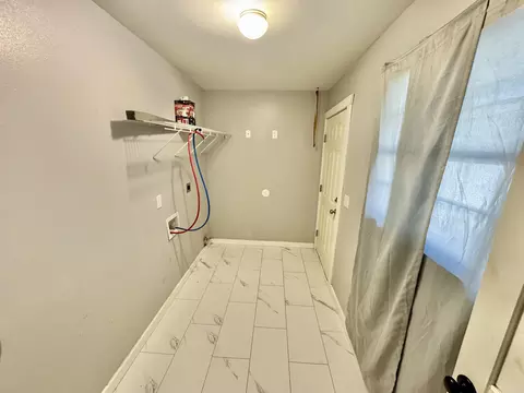 Other - 604 Frances Cove Apts A-d, Mountain View, AR 72560 photo 4 of 5
