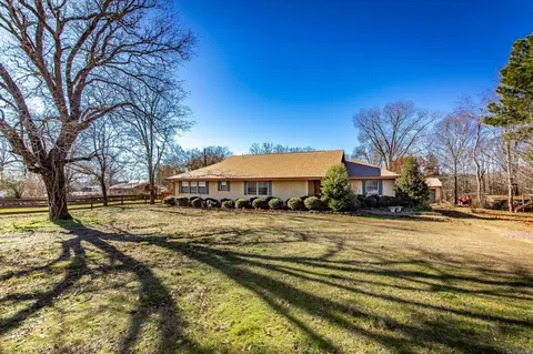 444 Blue Hole Rd, Beebe, AR 72012
