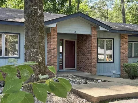 8 Cortez Ln, Hot Springs Village, AR 71909