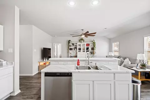 7146 Woodsgate Cv, Alexander, AR 72002 photo 11