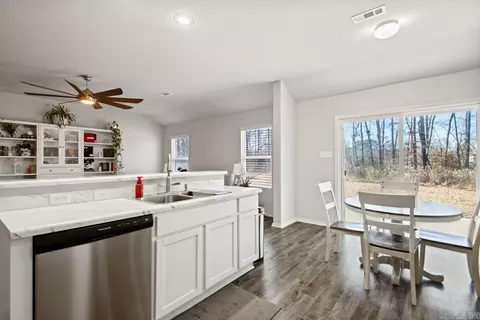 7146 Woodsgate Cv, Alexander, AR 72002 photo 12