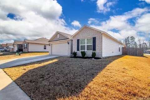 Exterior - 1998 Milburn Dr, Benton, AR 72015 photo 2 of 6