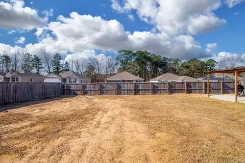 Exterior - 1998 Milburn Dr, Benton, AR 72015 photo 5 of 6