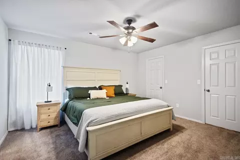 Bedroom - 1998 Milburn Dr, Benton, AR 72015 photo 1 of 3