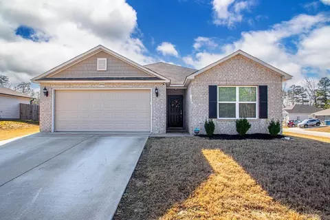 Exterior - 1998 Milburn Dr, Benton, AR 72015 photo 1 of 6