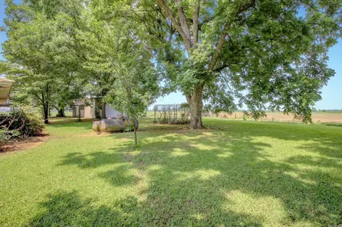 Exterior - 3407 S 65 Hwy, Pine Bluff, AR 71601 photo 3 of 7