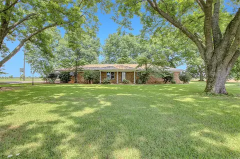 3407 S 65 Hwy, Pine Bluff, AR 71601