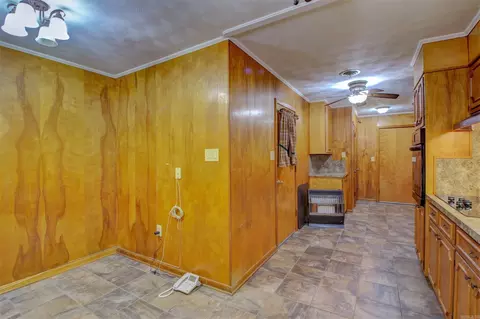 Entry Way - 3407 S 65 Hwy, Pine Bluff, AR 71601 photo 1 of 1
