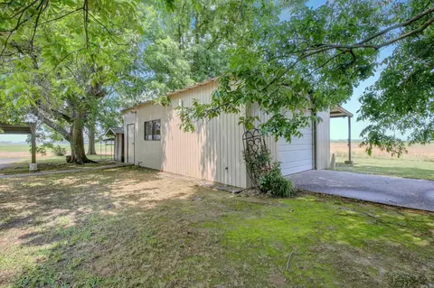 Exterior - 3407 S 65 Hwy, Pine Bluff, AR 71601 photo 5 of 7