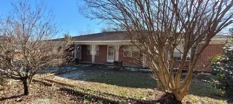 305 Pine St, Patterson, AR 72123
