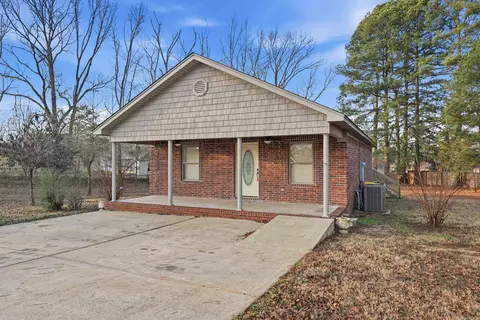 Exterior - 29 Mcclellan Dr, Cabot, AR 72023 photo 2 of 7