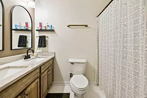 Bath - 1164 Tulip St, Haskell, AR 72015 photo 1 of 3