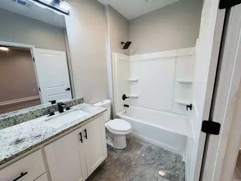 Bath - 519 Crepe Myrtle Loop, Cabot, AR 72023 photo 1 of 3