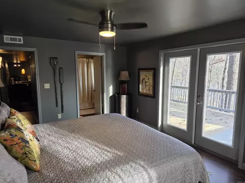 Bedroom - 348 Weldon Rd, Edgemont, AR 72044 photo 3 of 6