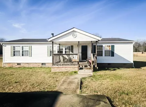 37 Edgewater Dr, Conway, AR 72032 photo 1