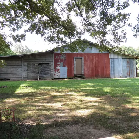 Exterior - 9201 Old Warren Rd, Pine Bluff, AR 71603 photo 13 of 20