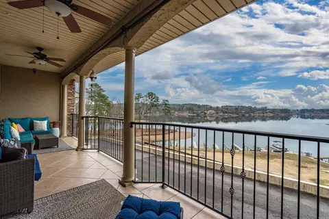 620 Grand Point Dr #23A, Hot Springs, AR 71901