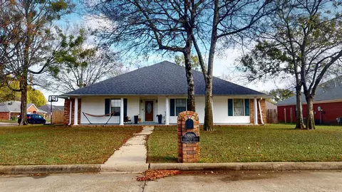 5606 Cliffwood, Texarkana, AR 71854